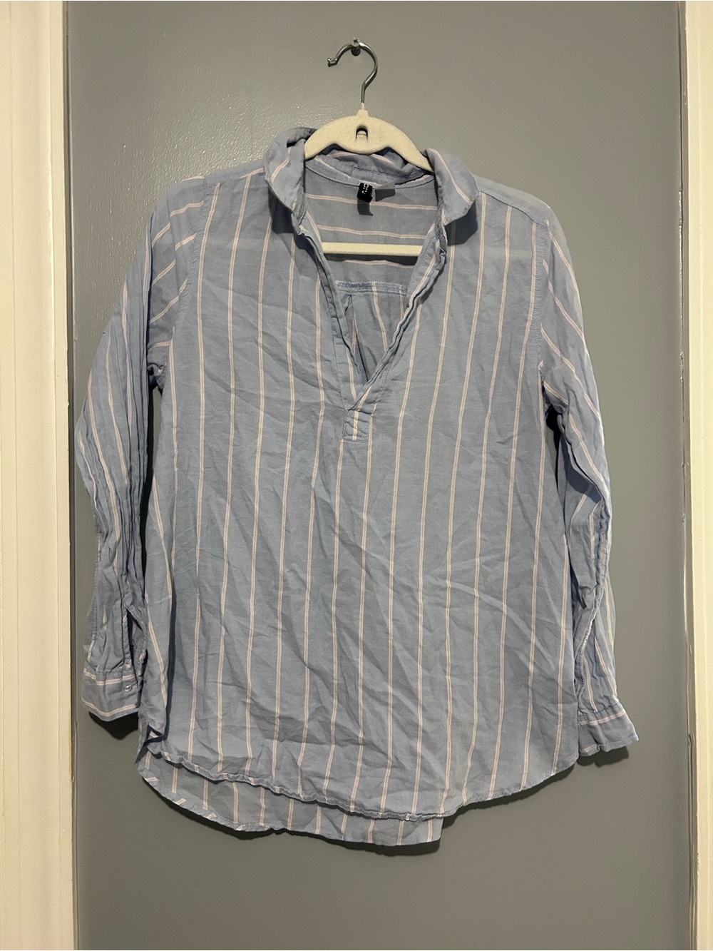 Divided Light Blue & White Striped Casual Button-Down Shirt